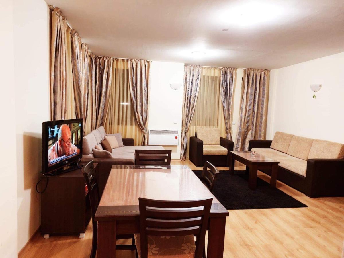 Pamporovo Apartment The Castle Екстериор снимка