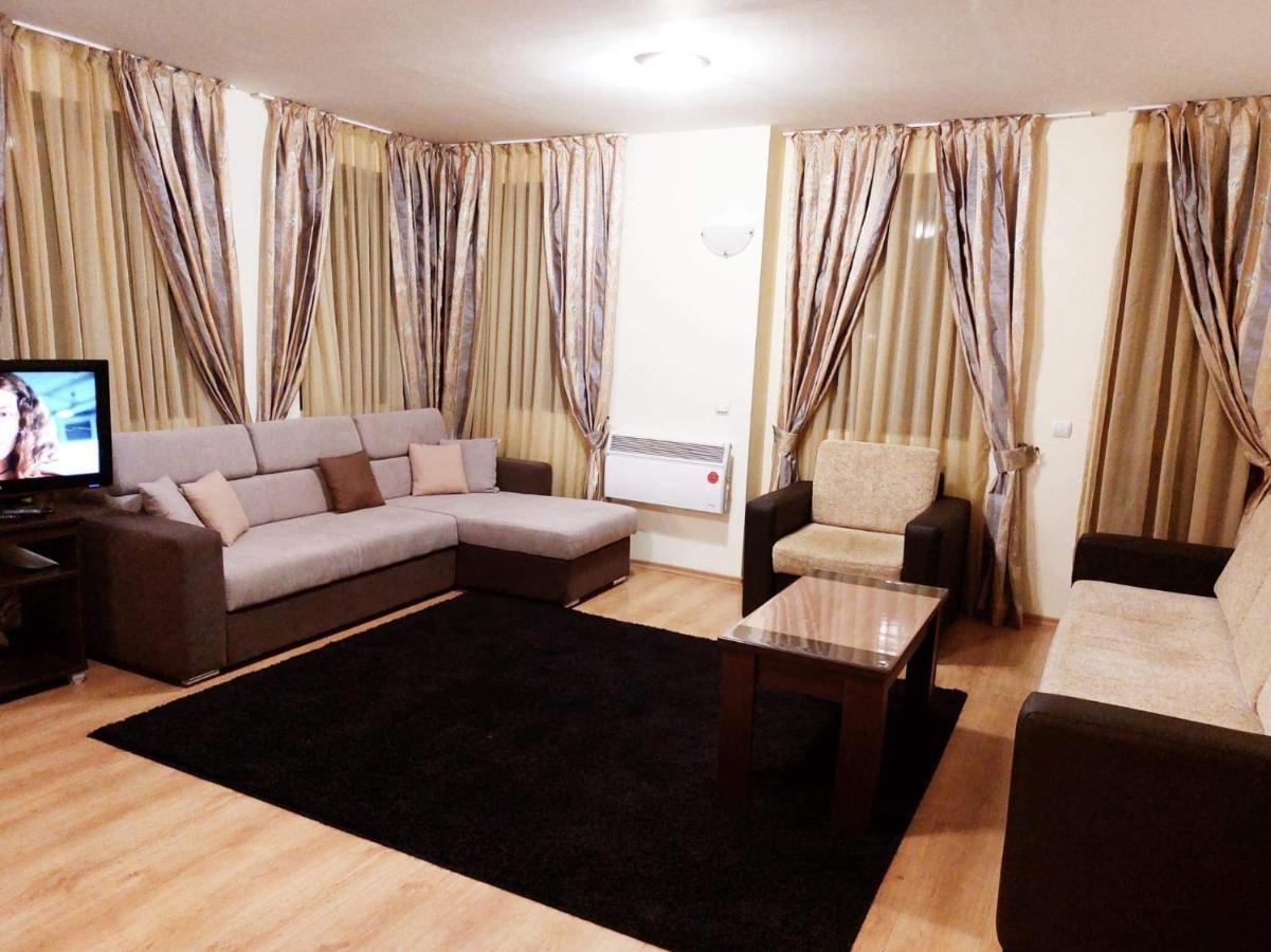 Pamporovo Apartment The Castle Екстериор снимка